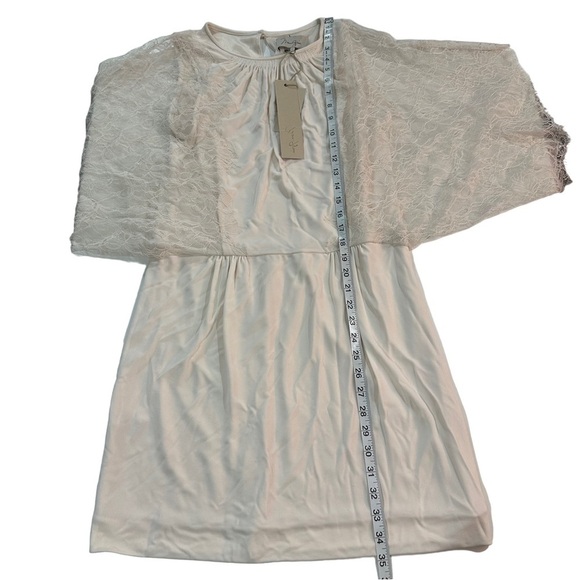 Max Azria Women Cream Lace Wing Mini Dress Gown Sz XS Elastic Stretch Waist NWT - Picture 15 of 15
